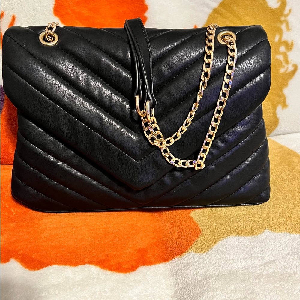 Black Purse